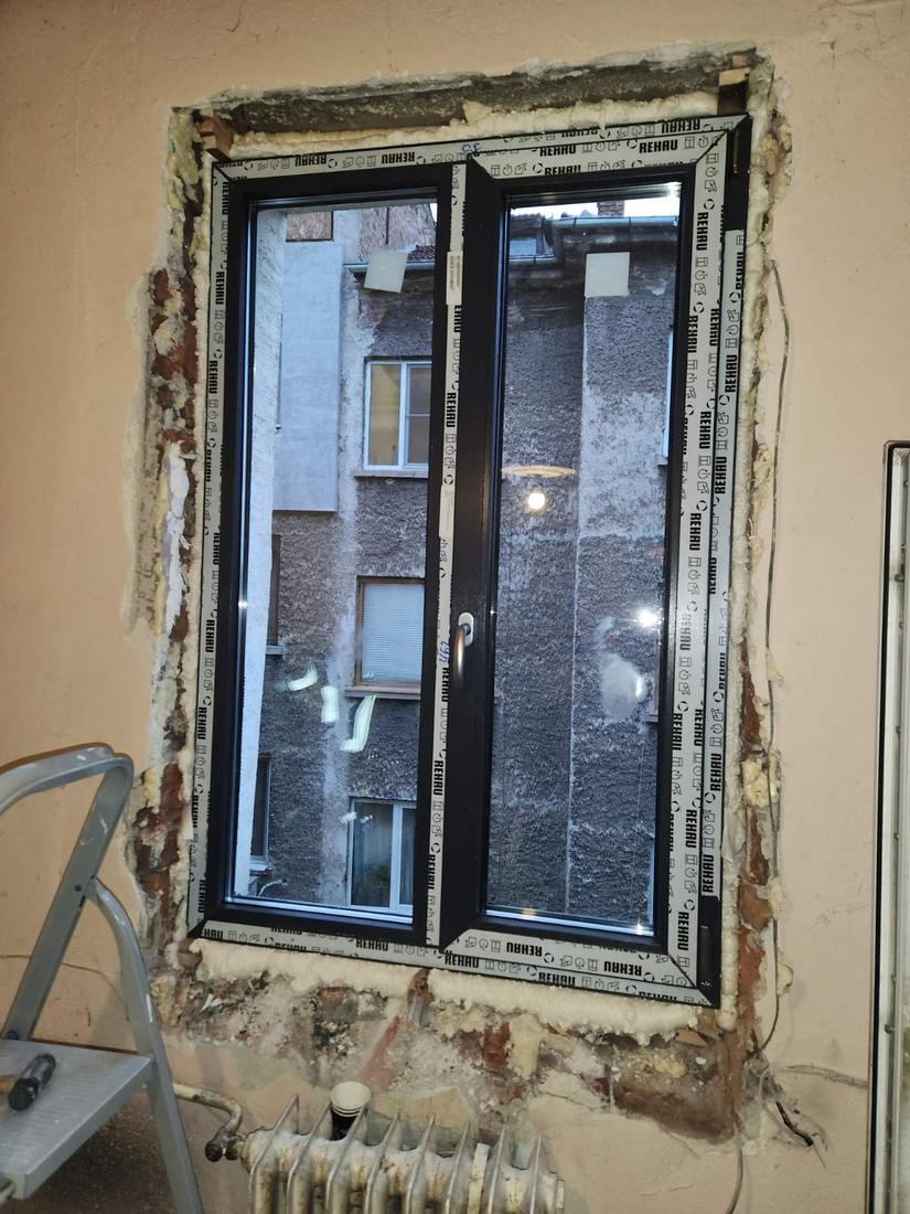 Монтаж на прозорци